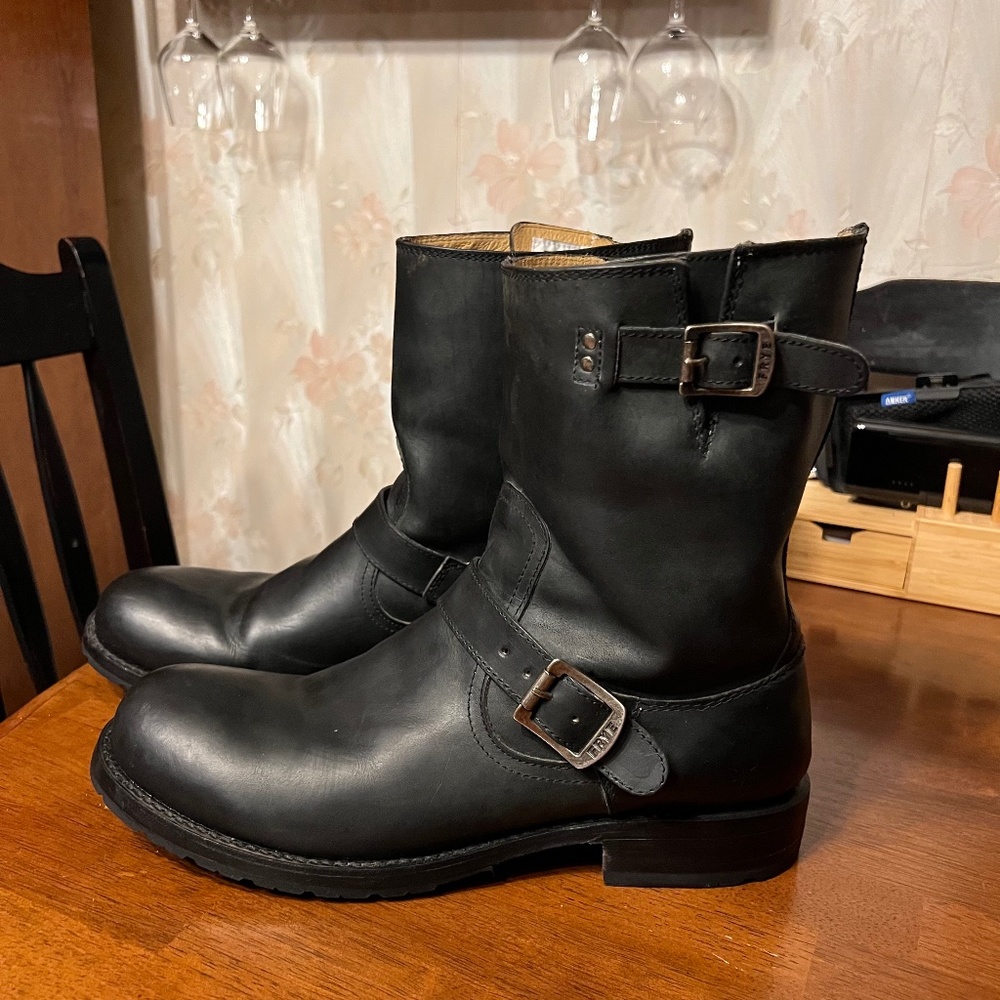 Men’s Frye Engineer Boots size 11D Black